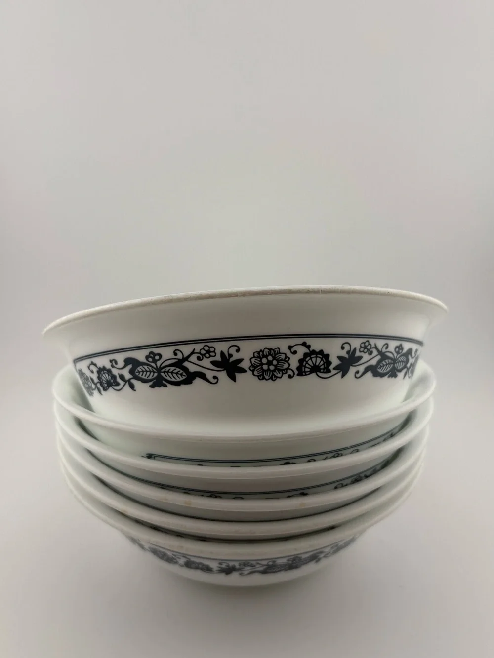 Set of 6 Corelle by Corning Old Town Blue/ Blue Onion Cereal Bowls